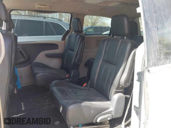 2016 Chrysler Town & Country Touring with VIN 2C4RC1BGXGR269055, listed as a IAAI auction lot 41861795 with 207,118 mi miles. Bid and sale history available at carsss.com. Image 8.