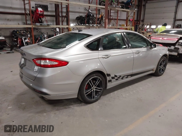 2016 Ford Fusion SE with VIN 1FA6P0HD2G5101704, listed as a IAAI auction lot 41991887 with 178,110 mi miles and . Bid and sale history available at carsss.com. Image 4.