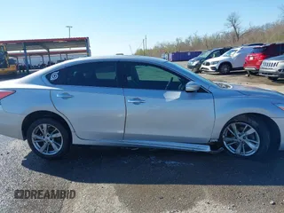 2015 Nissan Altima SL with VIN 1N4AL3AP2FN402676, listed as a IAAI auction lot 41754544 with 165,443 mi miles and . Bid and sale history available at DreamBid. Image 13.
