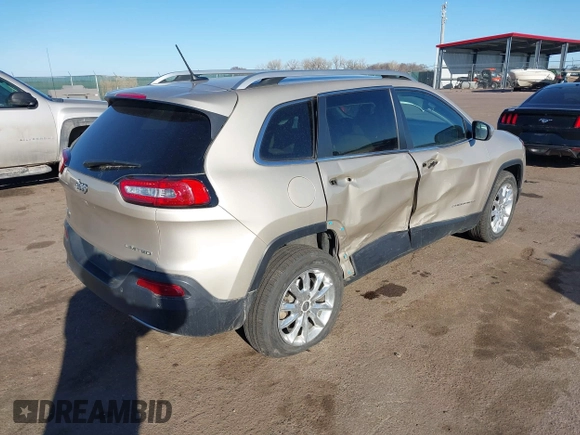 2015 Jeep Cherokee Limited with VIN 1C4PJMDB7FW610031, listed as a IAAI auction lot 41781285 with 51,913 mi miles. Bid and sale history available at carsss.com. Image 4.