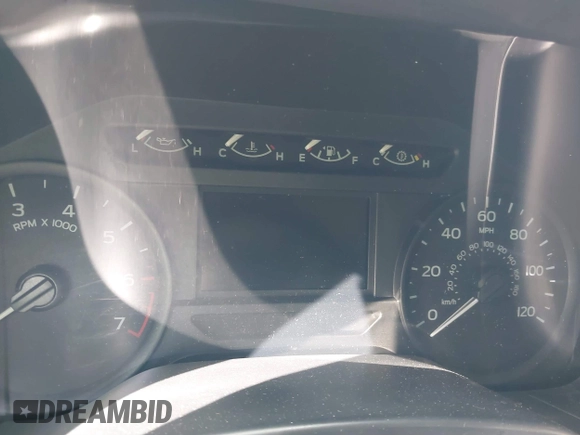 2018 Ford F-150 XL с VIN 1FTEX1C52JKF03033, выставлен на аукционе IAAI как лот 40956736 с пробегом Не указан миль и . История ставок и продаж доступна на DreamBid. Изображение 14.
