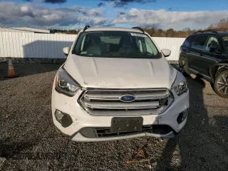 2019 Ford Escape SEL with VIN 1FMCU9HD8KUA83956, listed as a Copart auction lot 87009664 with 70,925 mi miles and Salvage Title. Bid and sale history available at carsss.com. Image 5.