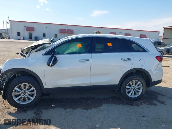 2020 Kia Sorento LX with VIN 5XYPG4A30LG711402, listed as a IAAI auction lot 41337495 with 1 mi miles. Bid and sale history available at carsss.com. Image 15.