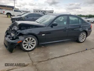 2011 BMW 3 Series 328i z VIN WBAPH5G5XBNM75258, wystawiony jako Copart lot #59031885 z przebiegiem 107 263 mil mil oraz Czysty tytuł • Clean title. Historia ofert i sprzedaży dostępna na DreamBid. Obrazek 1.