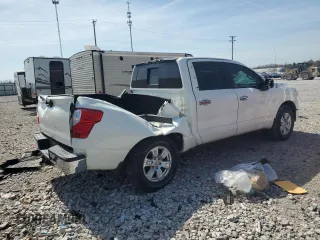 2018 Nissan Titan SV z VIN 1N6AA1EJ7JN542996, wystawiony jako Copart lot #50969835 z przebiegiem 89 664 mil mil oraz Szkoda całkowita • Salvage title. Historia ofert i sprzedaży dostępna na DreamBid. Obrazek 3.