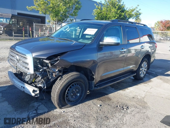 2016 Toyota Sequoia Limited with VIN 5TDJY5G16GS140022, listed as a IAAI auction lot 40995557 with 116,032 mi miles. Bid and sale history available at carsss.com. Image 17.