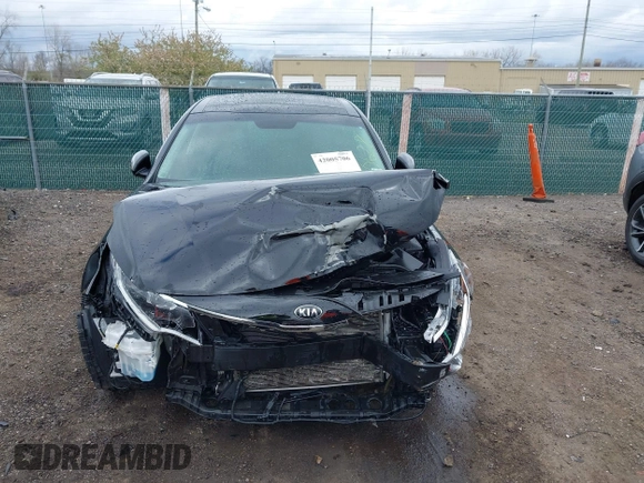 2018 Kia Optima LX with VIN 5XXGT4L31JG240628, listed as a IAAI auction lot 42005706 with 84,418 mi miles and . Bid and sale history available at carsss.com. Image 13.