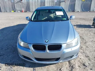 2011 BMW 3 Series 328i xDrive with VIN WBAPK5G51BNN29824, listed as a IAAI auction lot 40990352 with 171,133 mi miles and . Bid and sale history available at carsss.com. Image 12.