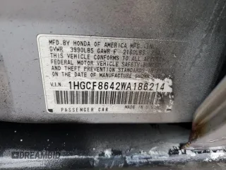 1998 Honda Accord DX z VIN 1HGCF8642WA186214, wystawiony jako Copart lot #86546144 z przebiegiem 233 786 mil mil oraz Szkoda całkowita • Salvage title. Historia ofert i sprzedaży dostępna na DreamBid. Obrazek 12.
