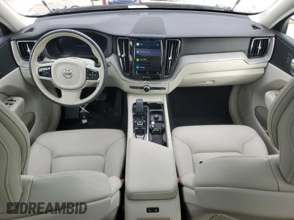 2023 Volvo XC60 Plus Bright Theme with VIN YV4L12RN9P1321783, listed as a Copart auction lot 88428545 with 16,395 mi miles and Salvage Title. Bid and sale history available at carsss.com. Image 8.