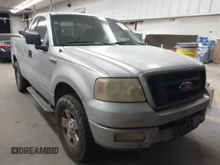 2004 Ford F-150 XL z VIN 1FTRF12W84NB37032, wystawiony jako IAAI lot #41932882 z przebiegiem 244 800 mil mil oraz . Historia ofert i sprzedaży dostępna na DreamBid. Obrazek 1.