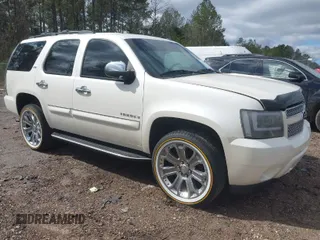 2008 Chevrolet Tahoe LTZ с VIN 1GNFC13J38R200719, выставлен на аукционе IAAI как лот 41708984 с пробегом 305 001 миль миль и . История ставок и продаж доступна на DreamBid. Изображение 1.