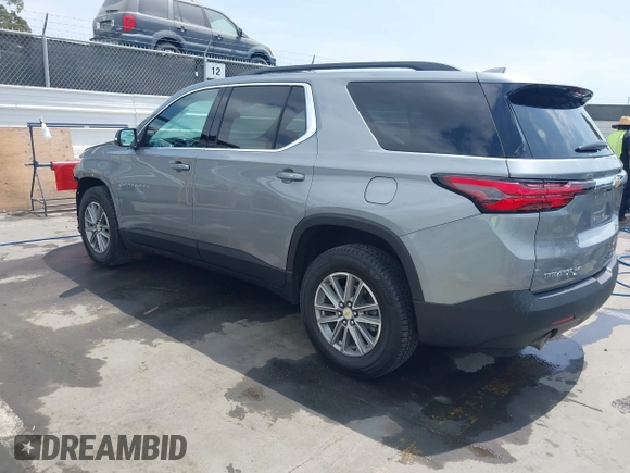 2023 Chevrolet Traverse LT Leather with VIN 1GNEVHKW2PJ243652, listed as a IAAI auction lot 42092429 with 31,945 mi miles. Bid and sale history available at carsss.com. Image 3.