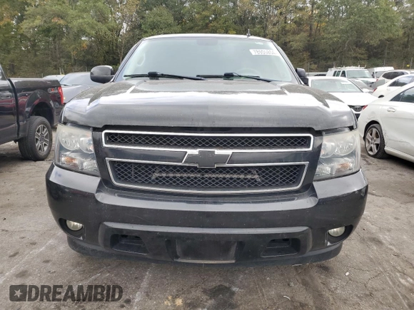 2014 Chevrolet Suburban LT with VIN 1GNSCJE03ER100313, listed as a Copart auction lot 83378354 with 231,941 mi miles and Clean Title. Bid and sale history available at carsss.com. Image 5.