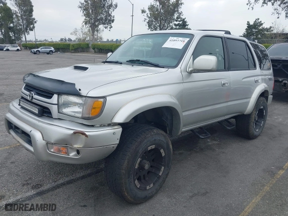 2001 Toyota 4Runner SR5 with VIN JT3HN86R910341766, listed as a IAAI auction lot 41893718 with 247,853 mi miles. Bid and sale history available at carsss.com. Image 18.