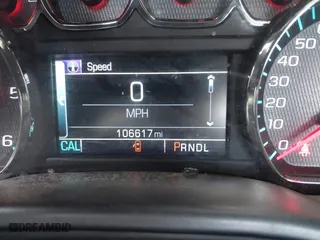 2018 Chevrolet Silverado 1500 LT with VIN 2GCVKREC6J1110953, listed as a IAAI auction lot 41352258 with 106,617 mi miles. Bid and sale history available at carsss.com. Image 15.