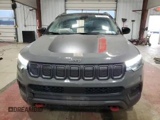 2022 Jeep Compass Trailhawk z VIN 3C4NJDDB4NT203246, wystawiony jako Copart lot #51316075 z przebiegiem 25 966 mil mil oraz Szkoda całkowita • Salvage title. Historia ofert i sprzedaży dostępna na DreamBid. Obrazek 5.