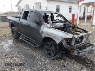 2018 Ram 1500 Express z VIN 1C6RR7FT5JS139271, wystawiony jako IAAI lot #41740398 z przebiegiem Nie podano mil oraz . Historia ofert i sprzedaży dostępna na DreamBid. Obrazek 1.