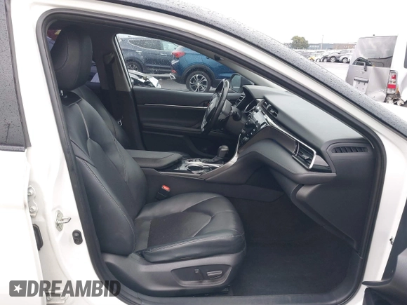 2020 Toyota Camry XSE with VIN 4T1K61AK7LU374885, listed as a IAAI auction lot 41579252 with 85,750 mi miles and . Bid and sale history available at DreamBid. Image 5.