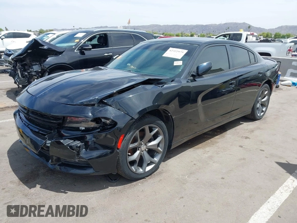 2015 Dodge Charger SXT z VIN 2C3CDXHG5FH784907, wystawiony jako IAAI lot #42322979 z przebiegiem 73 485 mil mil oraz . Historia ofert i sprzedaży dostępna na DreamBid. Obrazek 2.