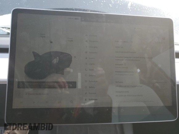 2023 Tesla Model 3 z VIN 5YJ3E1EA5PF695044, wystawiony jako Copart lot #45182665 z przebiegiem 21 104 mil mil oraz Szkoda całkowita • Salvage title. Historia ofert i sprzedaży dostępna na DreamBid. Obrazek 9.