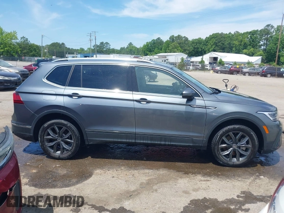 2023 Volkswagen Tiguan SE with VIN 3VV3B7AX3PM118743, listed as a IAAI auction lot 42291956 with 32,776 mi miles and . Bid and sale history available at DreamBid. Image 13.