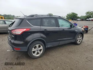 2013 Ford Escape SE z VIN 1FMCU0GX2DUB10398, wystawiony jako Copart lot #59795225 z przebiegiem 174 344 mil mil oraz Czysty tytuł • Clean title. Historia ofert i sprzedaży dostępna na DreamBid. Obrazek 3.