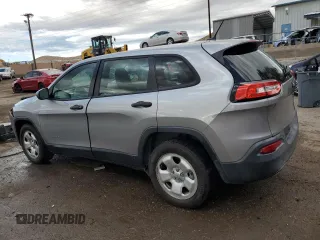2015 Jeep Cherokee Sport z VIN 1C4PJLAB1FW711631, wystawiony jako Copart lot #58373145 z przebiegiem 123 683 mil mil oraz Szkoda całkowita • Salvage title. Historia ofert i sprzedaży dostępna na DreamBid. Obrazek 2.