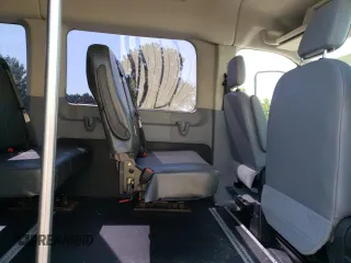 2015 Ford Transit XL с VIN 1FDZX2CM0FKA27687, выставлен на аукционе Copart как лот 62647305 с пробегом 71 613 миль миль и Чистый • Clean title. История ставок и продаж доступна на DreamBid. Изображение 11.