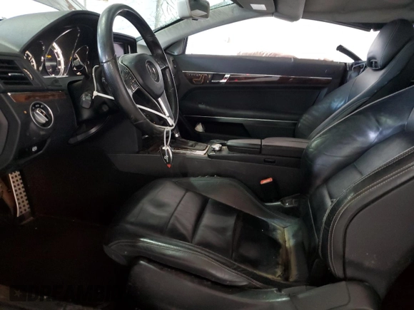 2013 Mercedes-Benz E 350 with VIN WDDKK5KF0DF214786, listed as a Copart auction lot 52063725 with 215,760 mi miles and Salvage title. Bid and sale history available at DreamBid. Image 7.
