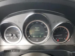 2011 Mercedes-Benz C 350 Sport with VIN WDDGF5GB2BF644025, listed as a Copart auction lot 44640135 with 239,463 mi miles and Clean title. Bid and sale history available at DreamBid. Image 9.