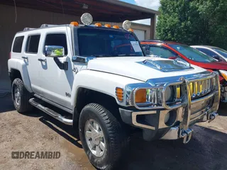 2007 Hummer H3 SUV with VIN 5GTDN13E978105558, listed as a IAAI auction lot 42175911 with 126,439 mi miles and . Bid and sale history available at DreamBid. Image 1.