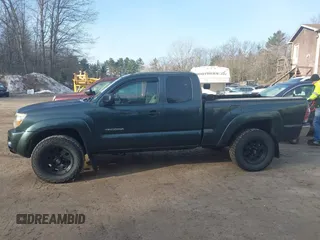 2009 Toyota Tacoma with VIN 5TEUU42N99Z649654, listed as a IAAI auction lot 41796246 with 229,052 mi miles. Bid and sale history available at carsss.com. Image 14.