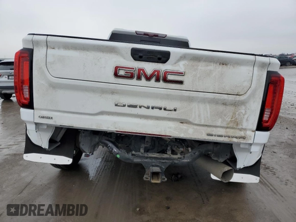2020 GMC Sierra 3500HD Denali z VIN 1GT49WEY8LF260995, wystawiony jako Copart lot #43820675 z przebiegiem 100 106 mil mil oraz Szkoda całkowita • Salvage title. Historia ofert i sprzedaży dostępna na DreamBid. Obrazek 6.