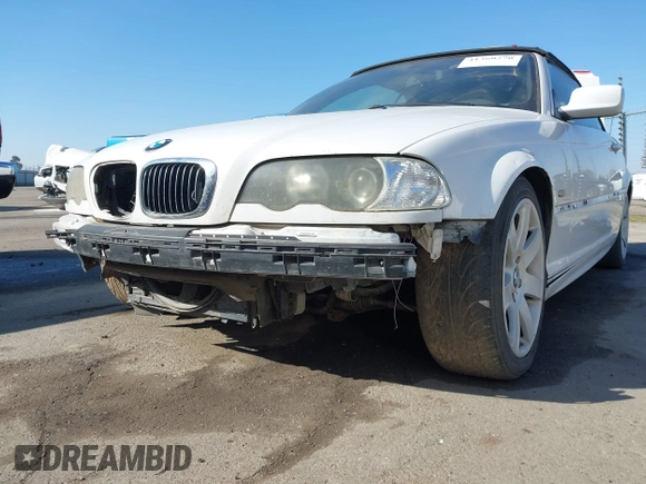 2003 BMW 3 Series 325Ci with VIN WBABS33433PG90017, listed as a IAAI auction lot 41360270 with Not provided miles and . Bid and sale history available at DreamBid. Image 15.
