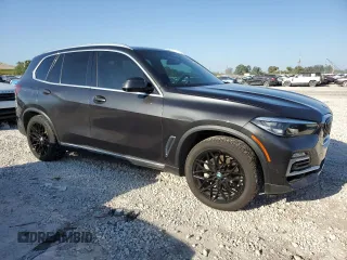2020 BMW X5 sDrive40i with VIN 5UXCR4C0XL9C12704, listed as a Copart auction lot 49280385 with 84,872 mi miles and Clean Title. Bid and sale history available at carsss.com. Image 4.