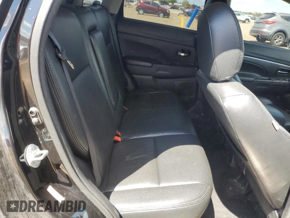 2011 Mitsubishi Outlander SE z VIN JA4AR4AU5BZ002340, wystawiony jako Copart lot #58254175 z przebiegiem 145 287 mil mil oraz Szkoda całkowita • Salvage title. Historia ofert i sprzedaży dostępna na DreamBid. Obrazek 11.