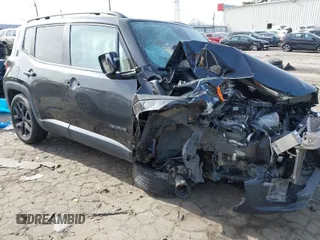 2018 Jeep Renegade Latitude with VIN ZACCJABB5JPH44042, listed as a IAAI auction lot 41308944 with 1 mi miles. Bid and sale history available at carsss.com. Image 1.