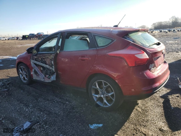 2013 Ford Focus SE with VIN 1FADP3K24DL225478, listed as a Copart auction lot 49217305 with 70,867 mi miles and Salvage Title. Bid and sale history available at carsss.com. Image 2.