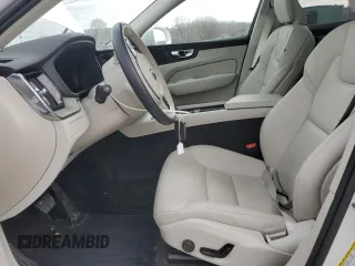 2023 Volvo XC60 Plus Bright Theme with VIN YV4L12RN9P1321783, listed as a Copart auction lot 88428545 with 16,395 mi miles and Salvage Title. Bid and sale history available at carsss.com. Image 7.
