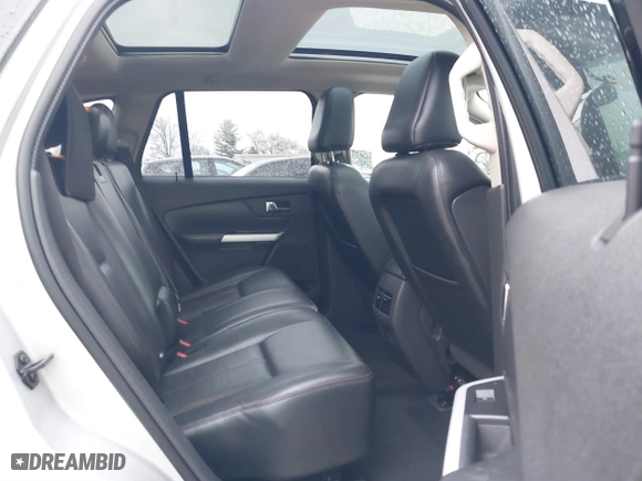 2011 Ford Edge SEL with VIN 2FMDK4JC1BBA91014, listed as a IAAI auction lot 41833499 with 200,150 mi miles. Bid and sale history available at carsss.com. Image 8.
