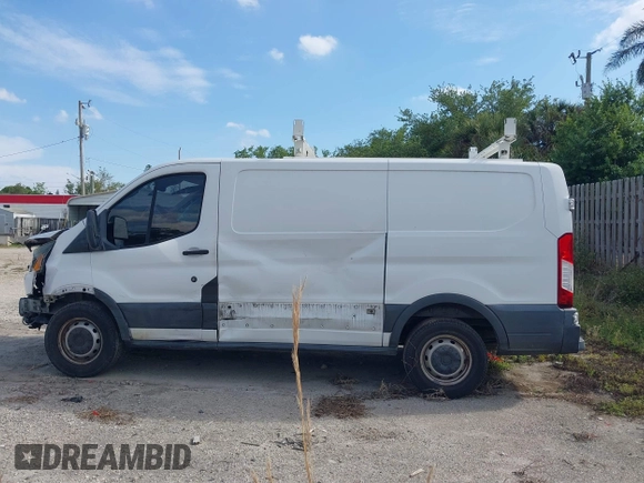2016 Ford Transit Cargo с VIN 1FTYR1YM0GKA86155, выставлен на аукционе IAAI как лот 41840237 с пробегом 192 125 миль миль и . История ставок и продаж доступна на DreamBid. Изображение 15.