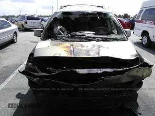 2006 Nissan Quest S Special Edition with VIN 5N1BV28U26N113274, listed as a IAAI auction lot 41211843 with Not Provided miles. Bid and sale history available at carsss.com. Image 6.