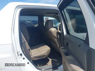 2007 Honda Ridgeline RTL z VIN 2HJYK16537H527957, wystawiony jako IAAI lot #42098143 z przebiegiem 233 163 mil mil oraz . Historia ofert i sprzedaży dostępna na DreamBid. Obrazek 8.