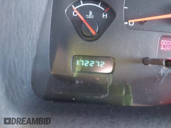 2001 Dodge Durango z VIN 1B4HS28N41F631905, wystawiony jako IAAI lot #41518198 z przebiegiem 172 272 mil mil oraz . Historia ofert i sprzedaży dostępna na DreamBid. Obrazek 15.