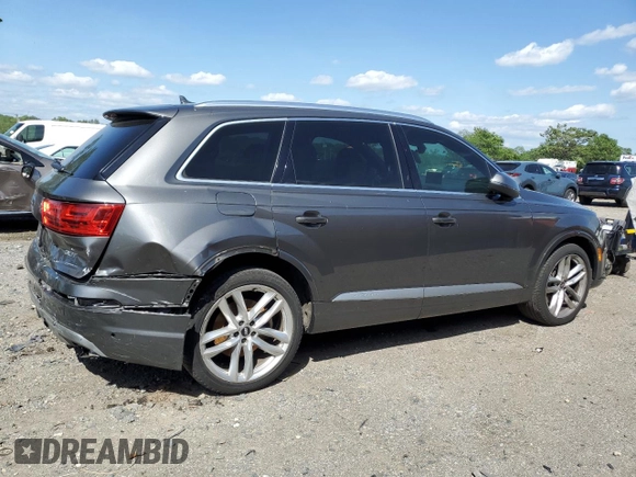 2018 Audi Q7 Prestige with VIN WA1VAAF72JD032076, listed as a Copart auction lot 57638005 with 211,242 mi miles and Salvage title. Bid and sale history available at DreamBid. Image 3.