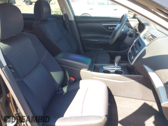2016 Nissan Altima SV with VIN 1N4AL3AP0GC222075, listed as a IAAI auction lot 41994168 with 118,215 mi miles and . Bid and sale history available at carsss.com. Image 5.