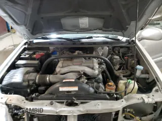 2005 Suzuki XL-7 LX with VIN JS3TX92V054105984, listed as a Copart auction lot 89070865 with 135,453 mi miles and Salvage Title. Bid and sale history available at carsss.com. Image 14.