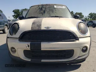 2012 MINI Hardtop with VIN WMWSU3C58CT186490, listed as a Copart auction lot 56052095 with 114,596 mi miles and Clean Title. Bid and sale history available at DreamBid. Image 5.
