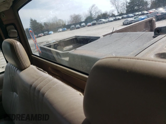 1996 Chevrolet Silverado 1500 with VIN 1GCEC14W6TZ165097, listed as a Copart auction lot 48853555 with 205,981 mi miles and Salvage Title. Bid and sale history available at DreamBid. Image 11.